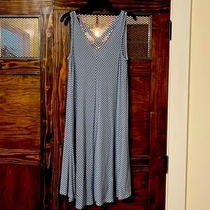 Crisscross back dress